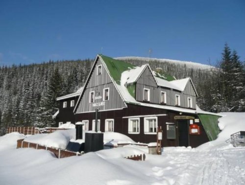 Romantische Winterwanderung zu den Wasserfällen der Bílé Labe