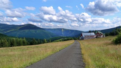 Wycieczka rowerowa przez Petrovkę do Moravská bouda, Sedmidolí i Davidovky