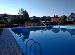 Udendørs swimmingpool Mříčná