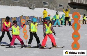 Yellow point ski school