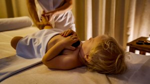 Accommodation - Resort Sv. František - Erlebachova bouda - baby massage